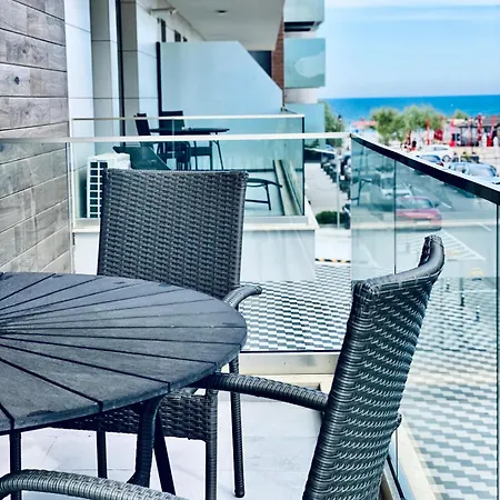 Onix Sd Luxury Sea View 7 Apartamento 3*